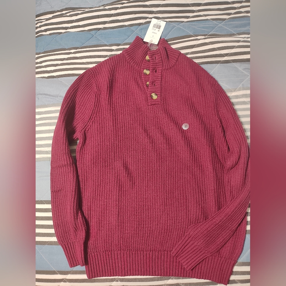 Men's Crown & Ivy sweater maroon sweater size small